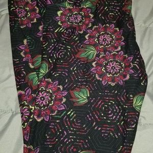 TC LuLaRoe Leggings